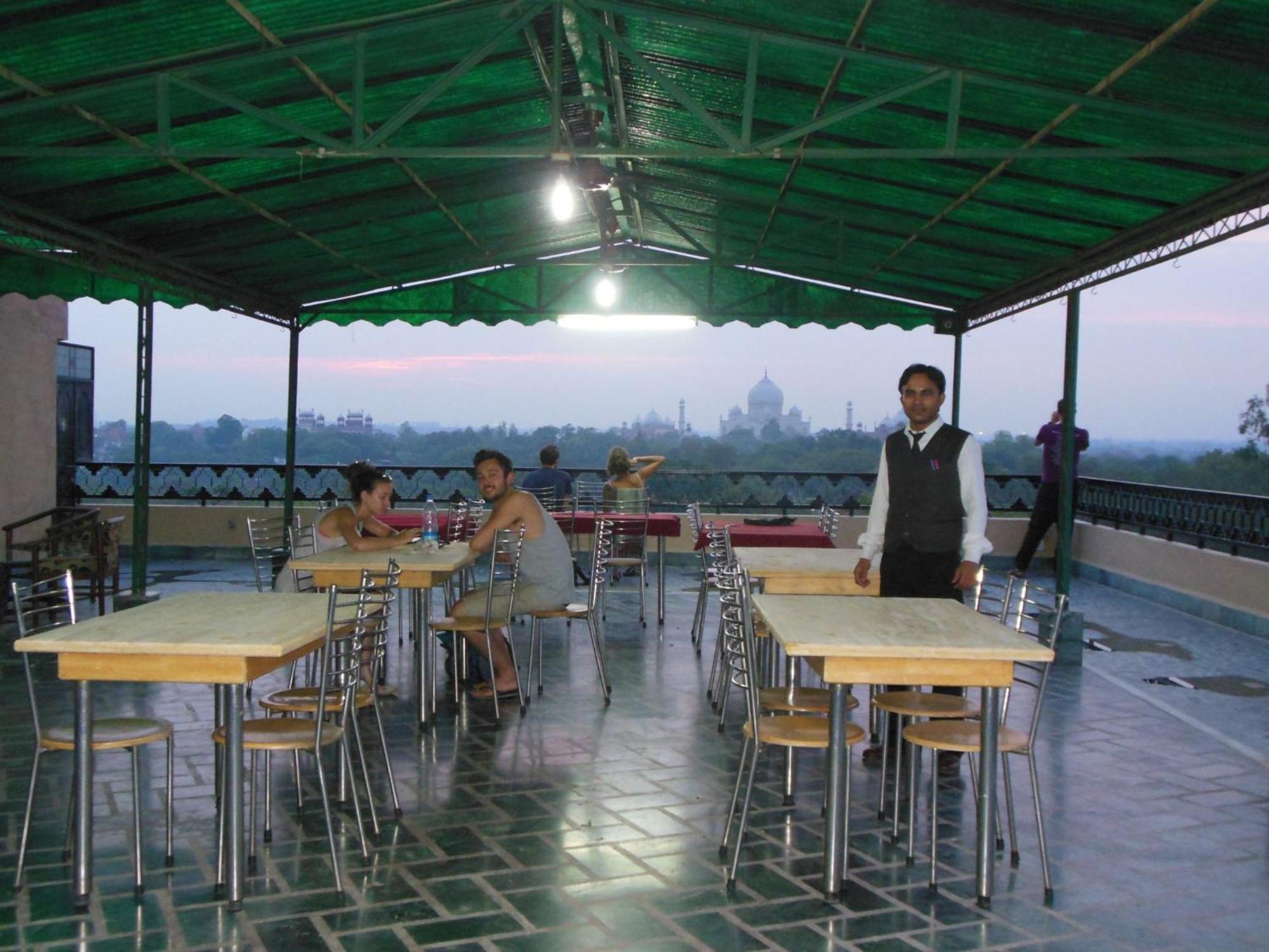 Hotel Taj Plaza, Vip Road, Agra Agra  Exterior foto