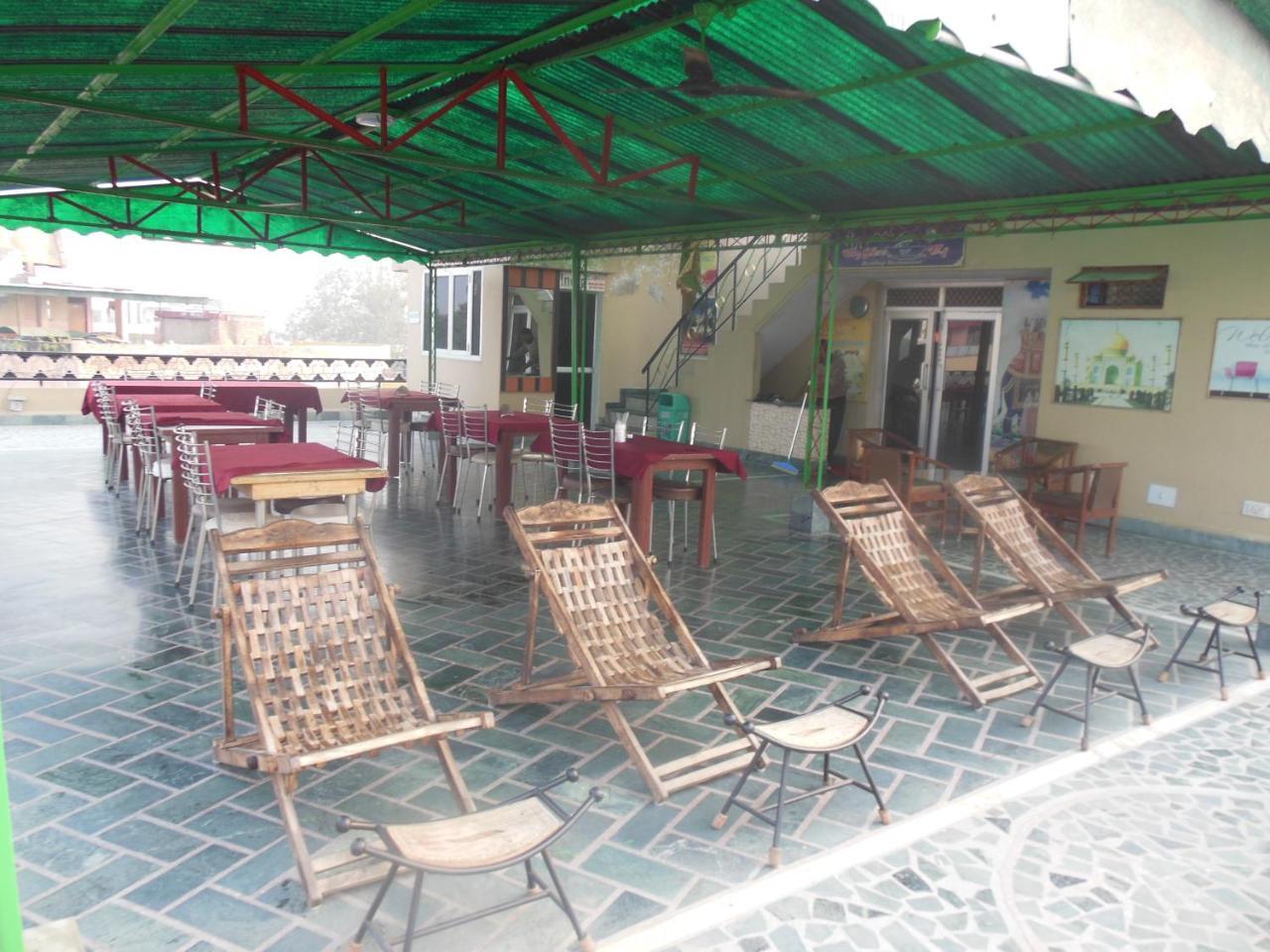 Hotel Taj Plaza, Vip Road, Agra Agra  Exterior foto